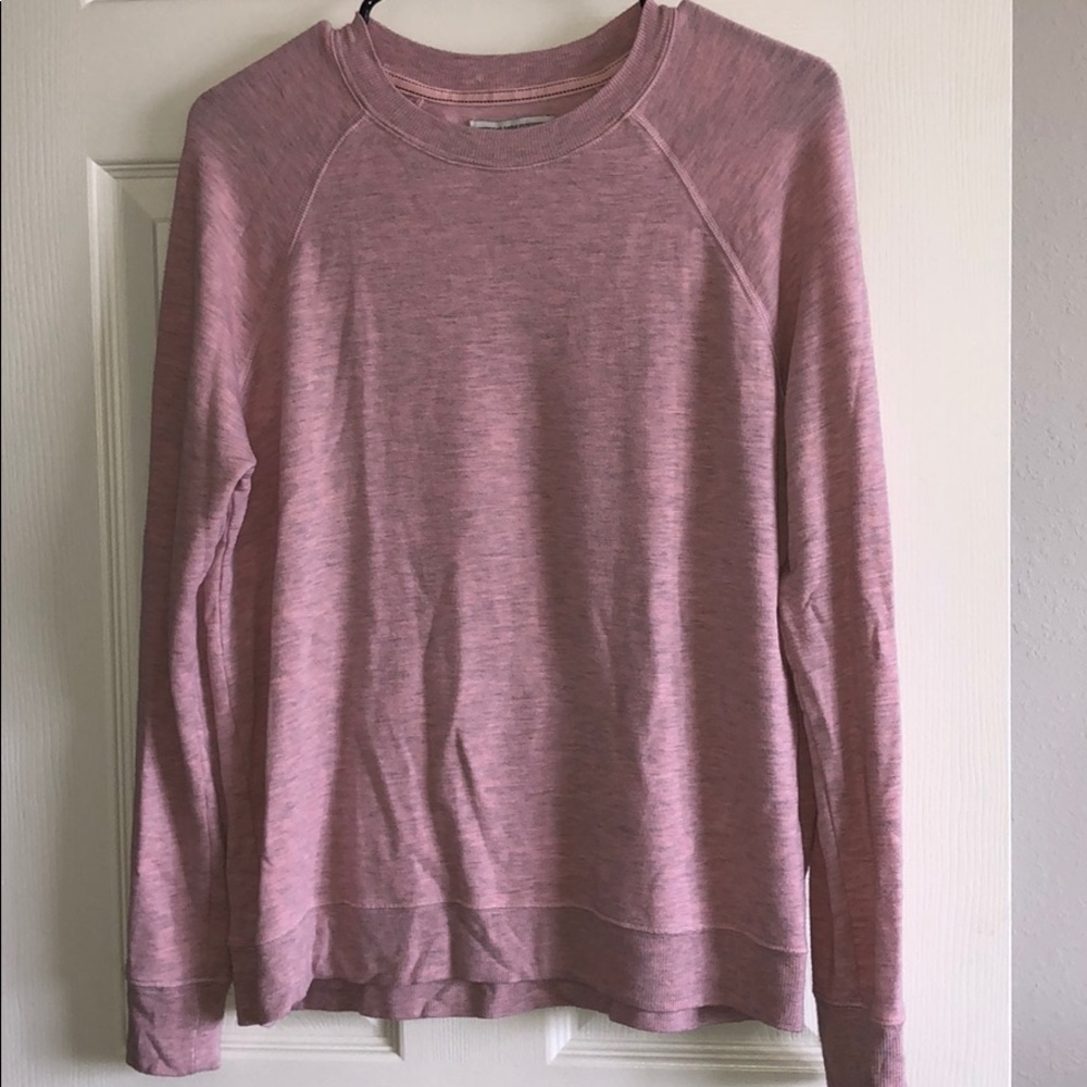 American eagle crewneck sweater